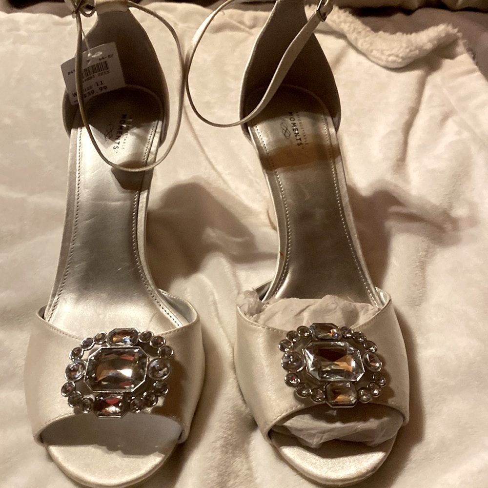 Women’s formal wedges